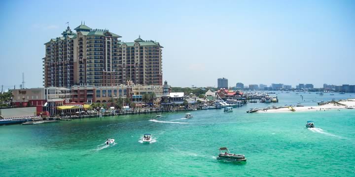 Destin waterfront condos and businesses