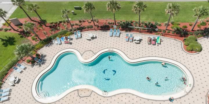 Pool at Emerald Dolphin Condominiums