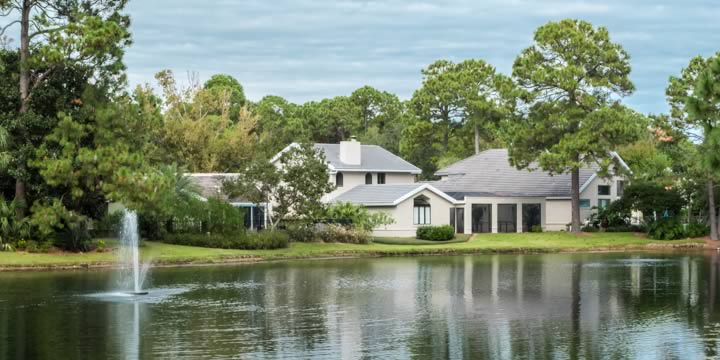 Sandestin residence on lake with fountain